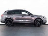 Volkswagen Touareg 3.0 Touareg V6 Black Edition TDI Auto 4WD 5dr 3