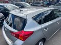 Toyota Auris 1.6 V-Matic Excel Euro 5 5dr 17