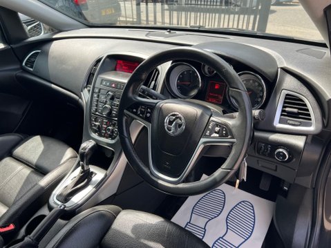 Vauxhall Astra 1.6 16v Elite Auto Euro 5 5dr 18