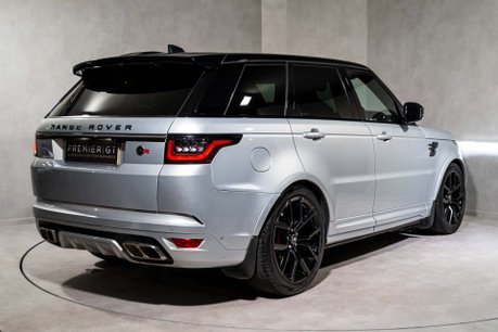 Land Rover Range Rover Sport SVR CARBON EDITION. DEPLOYABLE SIDE STEPS. MATRIX LEDs. CARBON FIBRE ENGINE BAY 4