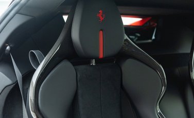 Ferrari SF90 Stradale 11