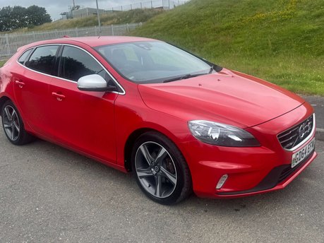 Volvo V40 1.6 V40 R-DESIGN D2