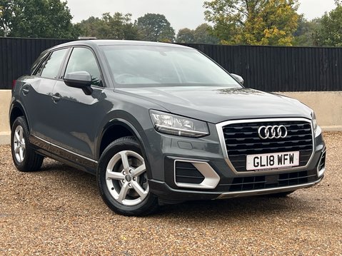 Audi Q2 TFSI SE 1