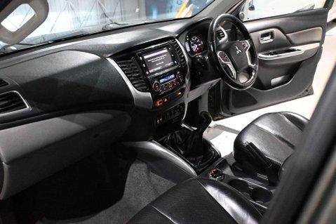 Mitsubishi L200 DI-D 4WD WARRIOR DCB 4