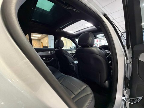 Mercedes-Benz GLC 2.1 GLC220d AMG Line (Premium Plus) G-Tronic 4MATIC Euro 6 (s/s) 5dr 63