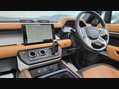 Land Rover Defender X-DYNAMIC HSE MHEV 13