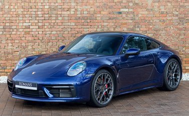 Porsche 911 (992) Carrera S 6