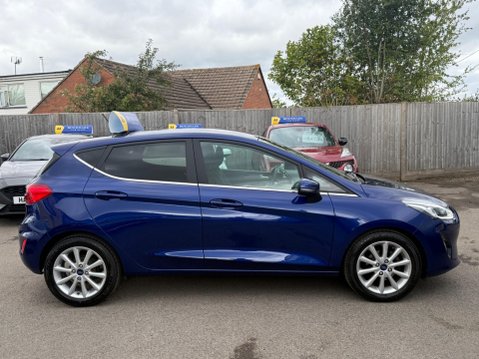 Ford Fiesta 1.0T EcoBoost Titanium Euro 6 (s/s) 5dr 5