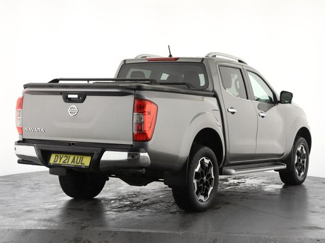 Nissan Navara Double Cab Pick Up Tekna 2.3dCi 190 TT 4WD Auto 3