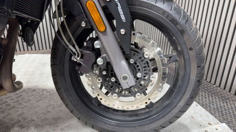 cf moto NK 2017 ONLY 5K RUNNING NAKED PROJECT BIKE 650CC TWIN NK 6