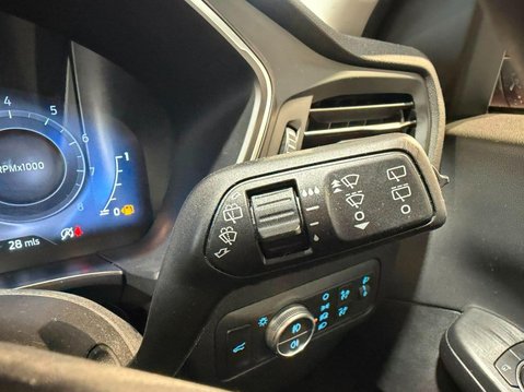 Ford Kuga 1.5T EcoBoost Titanium 2WD Euro 6 (s/s) 5dr 27