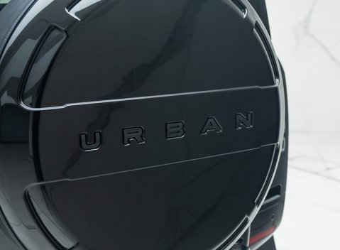 Land Rover Defender 90 V8 P525 URBAN 36