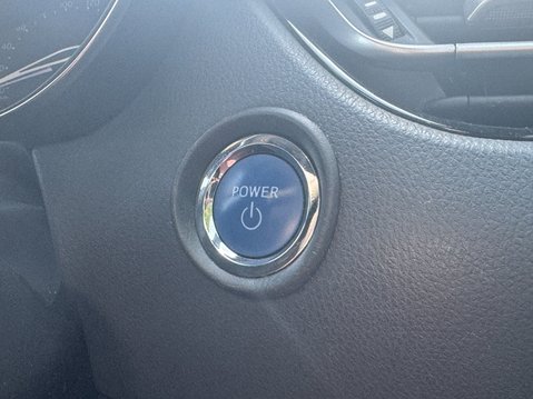 Toyota C-HR 1.8 VVT-h Excel SUV 5dr Petrol Hybrid CVT Euro 6 (s/s) (122 ps) 18