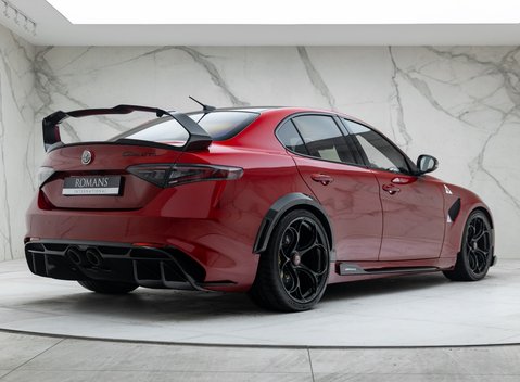 Alfa Romeo Giulia GTAm 6