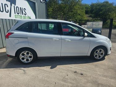 Ford Grand C-Max ZETEC TDCI 4