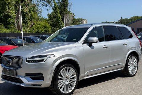 Volvo XC90 B5 INSCRIPTION PRO AWD -B&W -XENIUM PK -PAN ROOF -22S -SURROUND CAMERAS 14
