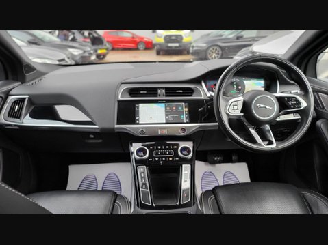Jaguar I-Pace BLACK 12