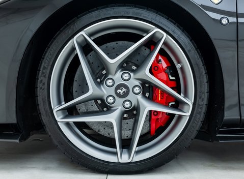 Ferrari F8 Tributo 22