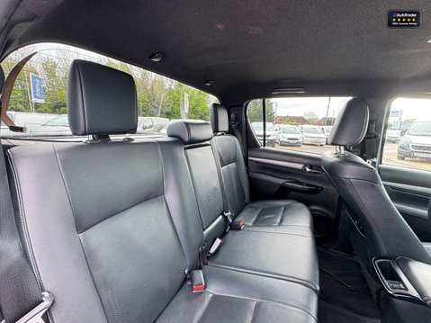 Toyota Hilux Invincible X [SOLD CR] AUTO | Camera | Nav | 2.8 LT | Euro 6 | No VAT| SEL 13