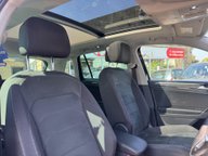 Volkswagen Tiguan SEL TDI BMT 4MOTION 8