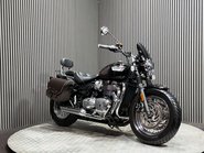 Triumph Speedmaster 2019 ONLY 24K LONG MOT PANNIERS SISSY BAR CRUISER ROADSTER 2
