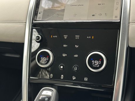 Land Rover Discovery Sport R-DYNAMIC HSE PHEV 43