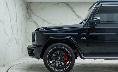 Mercedes-Benz G Class AMG G 63 33