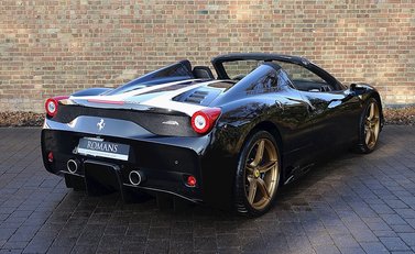 Ferrari 458 Speciale Aperta 15