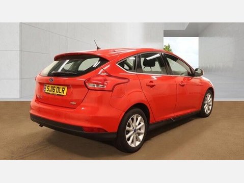 Ford Focus 1.0T EcoBoost Titanium Euro 6 (s/s) 5dr 5