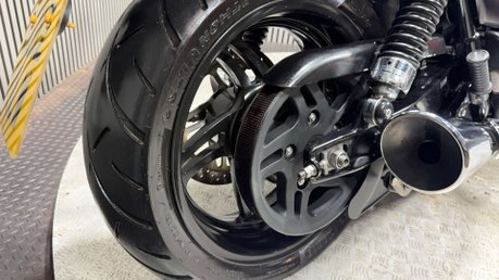 Triumph Thunderbird STORM 2012 21K LONG MOT BIG CC CRUISER TWIN 1700CC 25