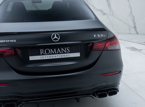 Mercedes-Benz E Class E63 S AMG FINAL EDITION 37