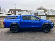 Toyota Hilux 2.8 INVINCIBLE X 4WD D-4D DCB AUTOMATIC 3