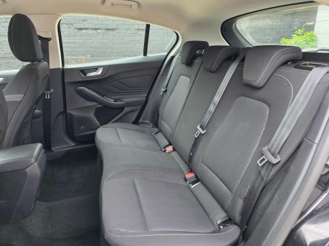 Ford Focus 1.5 EcoBlue Zetec Euro 6 (s/s) 5dr 10