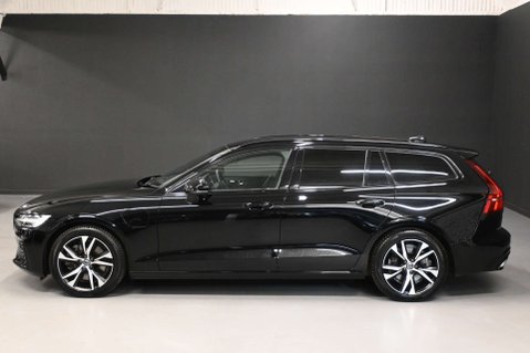 Volvo V60 2.0 V60 R-Design T6 Recharge AWD Auto 4WD 5dr 15