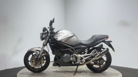 Cagiva Raptor 2003 ONLY 11K VERY CLEAN TL1000 VTWIN MOTOR 1000CC NAKED BIKE 4