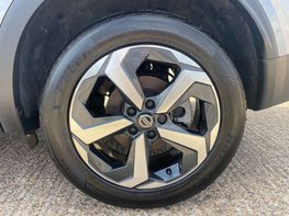 Nissan Qashqai 1.3 Qashqai N-Connecta DiG-T MHEV 5dr 14