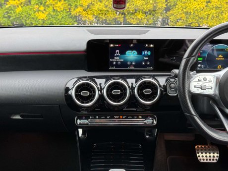 Mercedes-Benz A Class 1.3 A 250 AMG Line E Auto 4dr 16