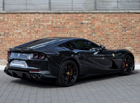 Ferrari 812 Superfast 7