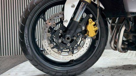 Triumph Street Triple 2013 ONLY 19K, QUICKSHIFTER, ARROW PIPE, NEW MOT 25
