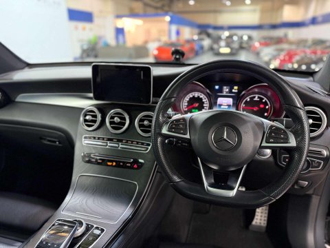 Mercedes-Benz GLC 2.1 GLC220d AMG Line (Premium) SUV 5dr Diesel G-Tronic 4MATIC Euro 6 (s/s) 45