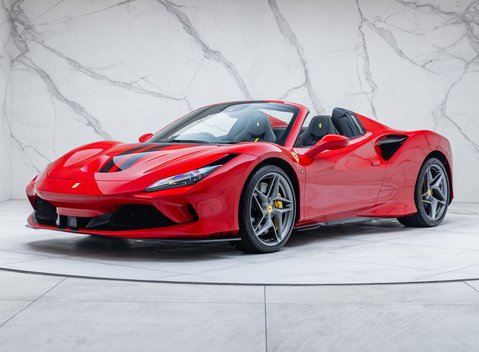 Ferrari F8 Spider 1