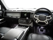 Land Rover Defender 2.0 P400e 15.4kWh X-Dynamic HSE SUV 5dr Petrol Plug-in Hybrid Auto 4WD Euro 6