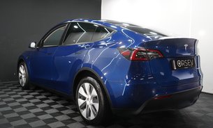 Tesla Model Y LONG RANGE AWD Enhanced Autopilot Auto Park & Summon Deep Blue Metallic 3