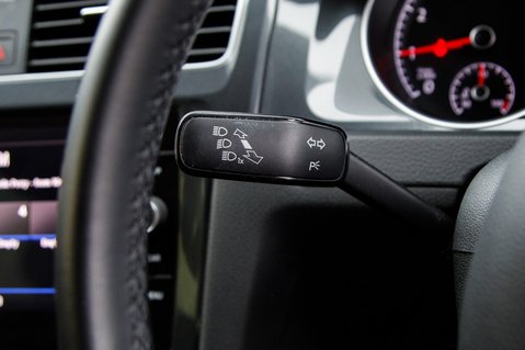 Volkswagen Golf MATCH TSI EVO DSG 12