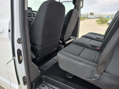 Ford Transit Custom 2.0 300 EcoBlue Limited Crew Van Double Cab 5dr Diesel Manual L2 H1 Euro 6  36