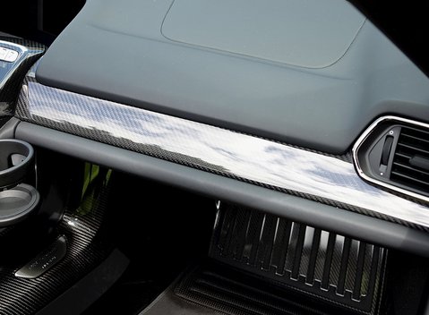 Porsche 918 Spyder 24