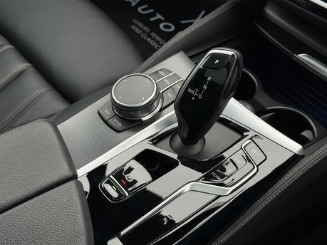 BMW 5 Series 520D M SPORT TOURING MHEV 60