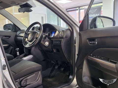Suzuki Vitara 1.4 Boosterjet MHEV SZ-T Euro 6 (s/s) 5dr 47
