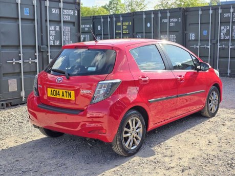 Toyota Yaris 1.33 Dual VVT-i Icon Plus Hatchback 5dr Petrol Multidrive S Euro 5 (99 ps) 13
