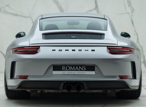 Porsche 911 GT3 Touring (991.2) 8